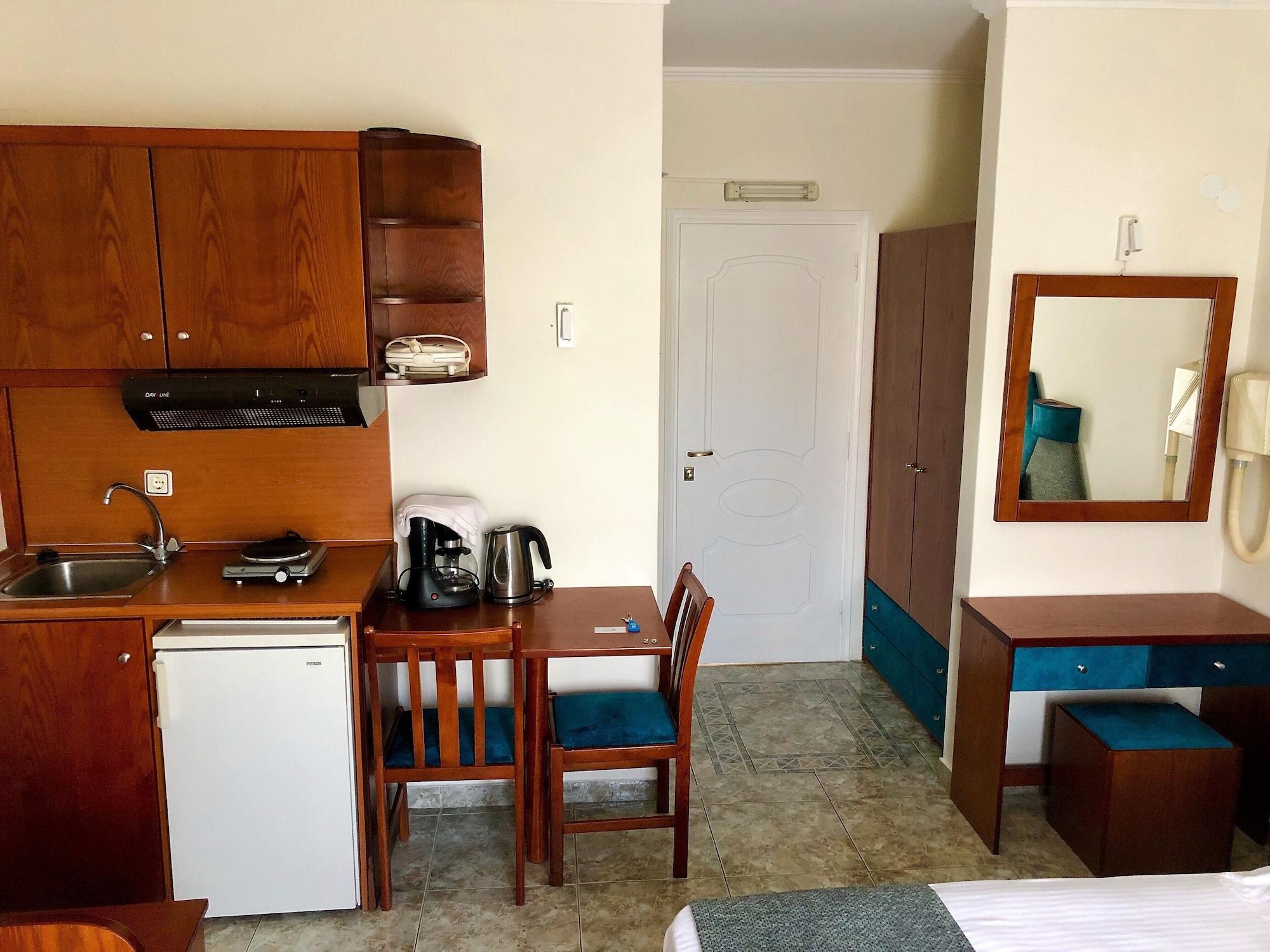 Hotel Dionysis Studios アダマス エクステリア 写真