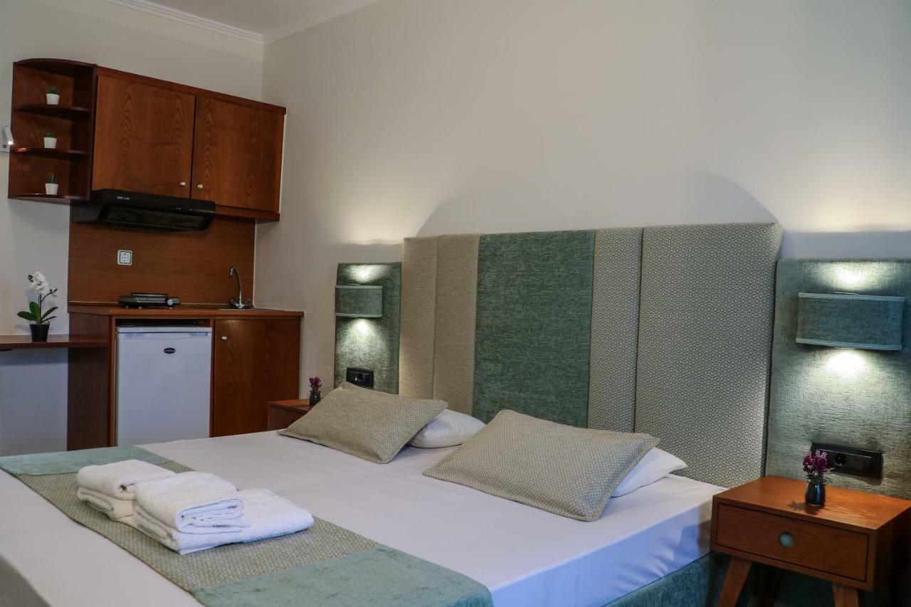 Hotel Dionysis Studios アダマス エクステリア 写真