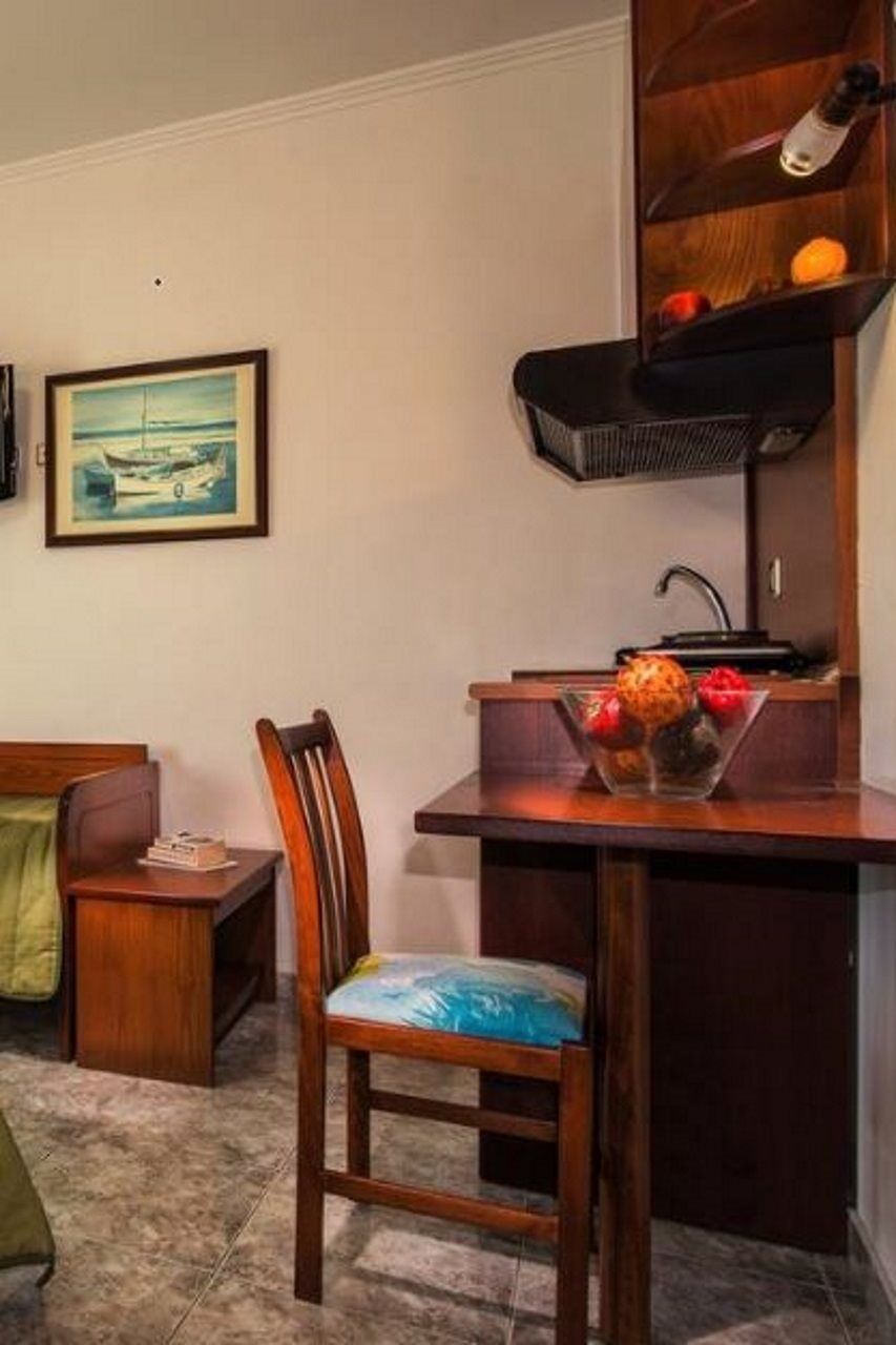 Hotel Dionysis Studios アダマス エクステリア 写真